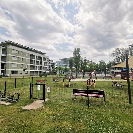 Vizpart Honved Apartman 발라톤엘 외부 사진