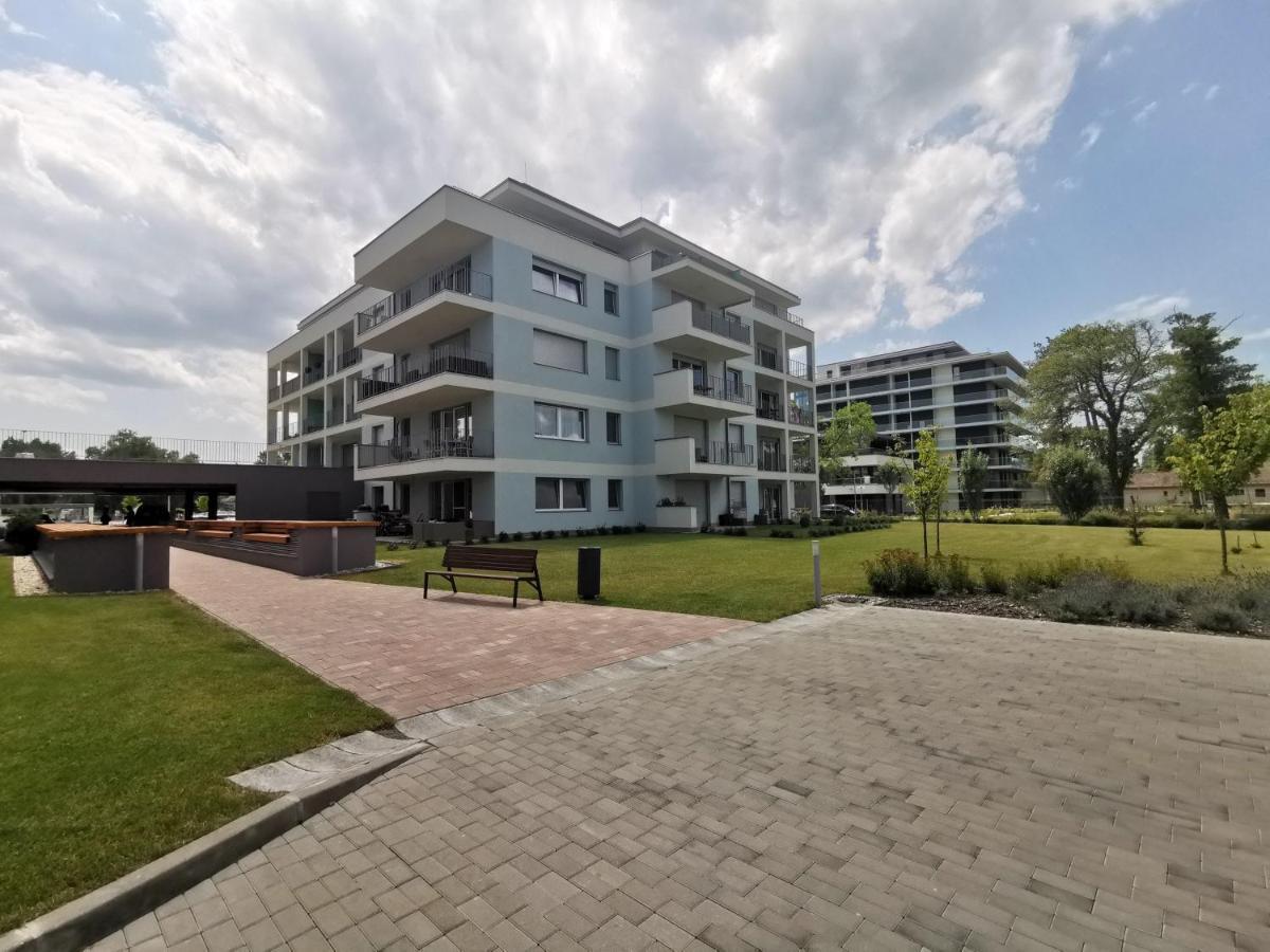 Vizpart Honved Apartman 발라톤엘 외부 사진